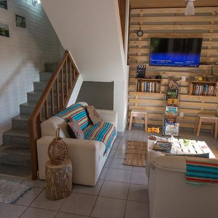 Hostel Luz Anchieta  Luaran gambar